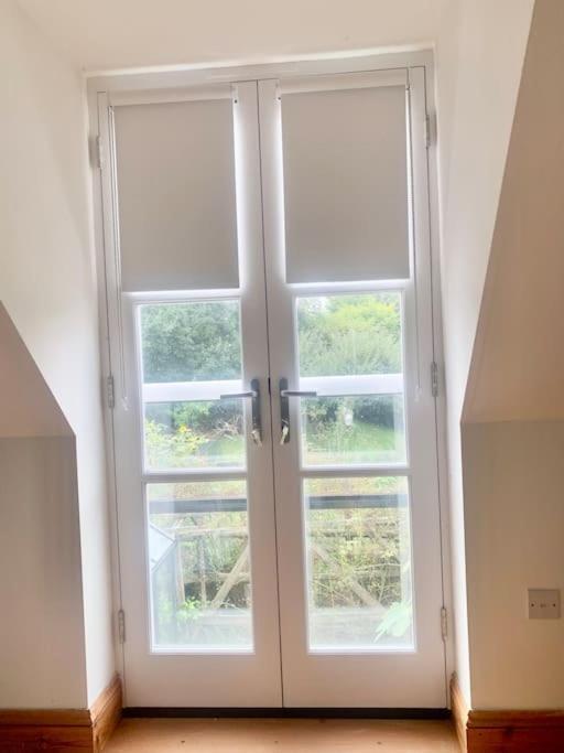 Delightful Ely House Bright And Warm With Cathedral View Apartment ภายนอก รูปภาพ